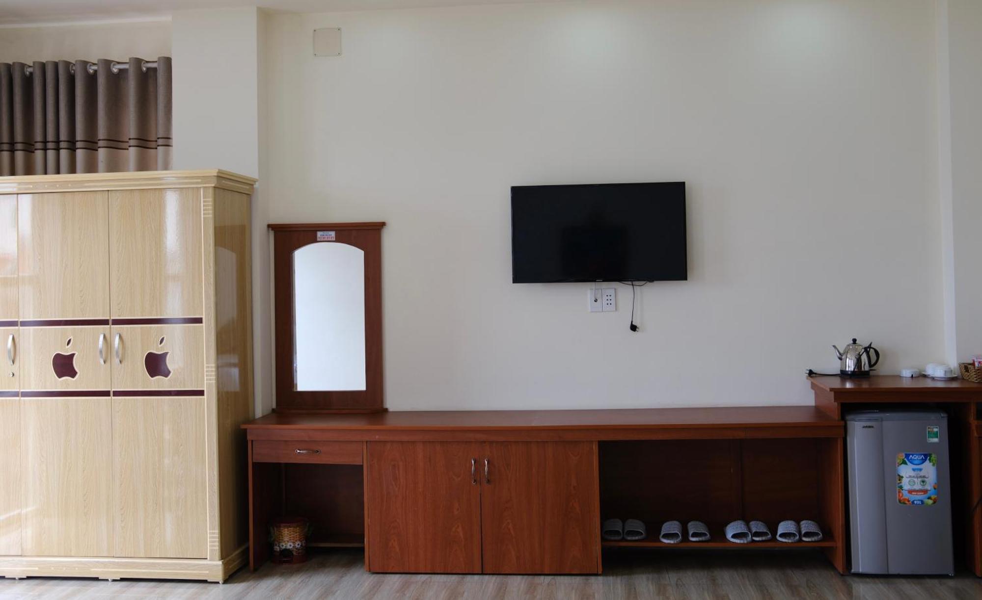 Kim Ngan Hotel บวนมาถวต ภายนอก รูปภาพ