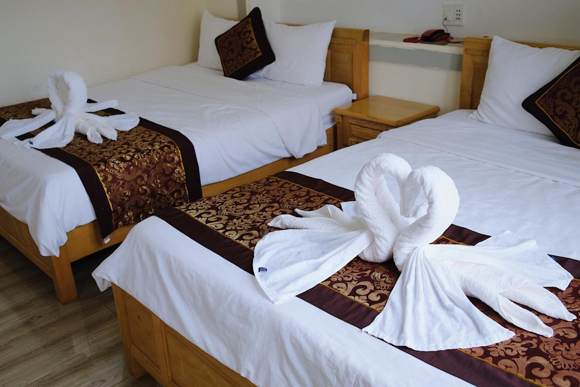 Kim Ngan Hotel บวนมาถวต ภายนอก รูปภาพ